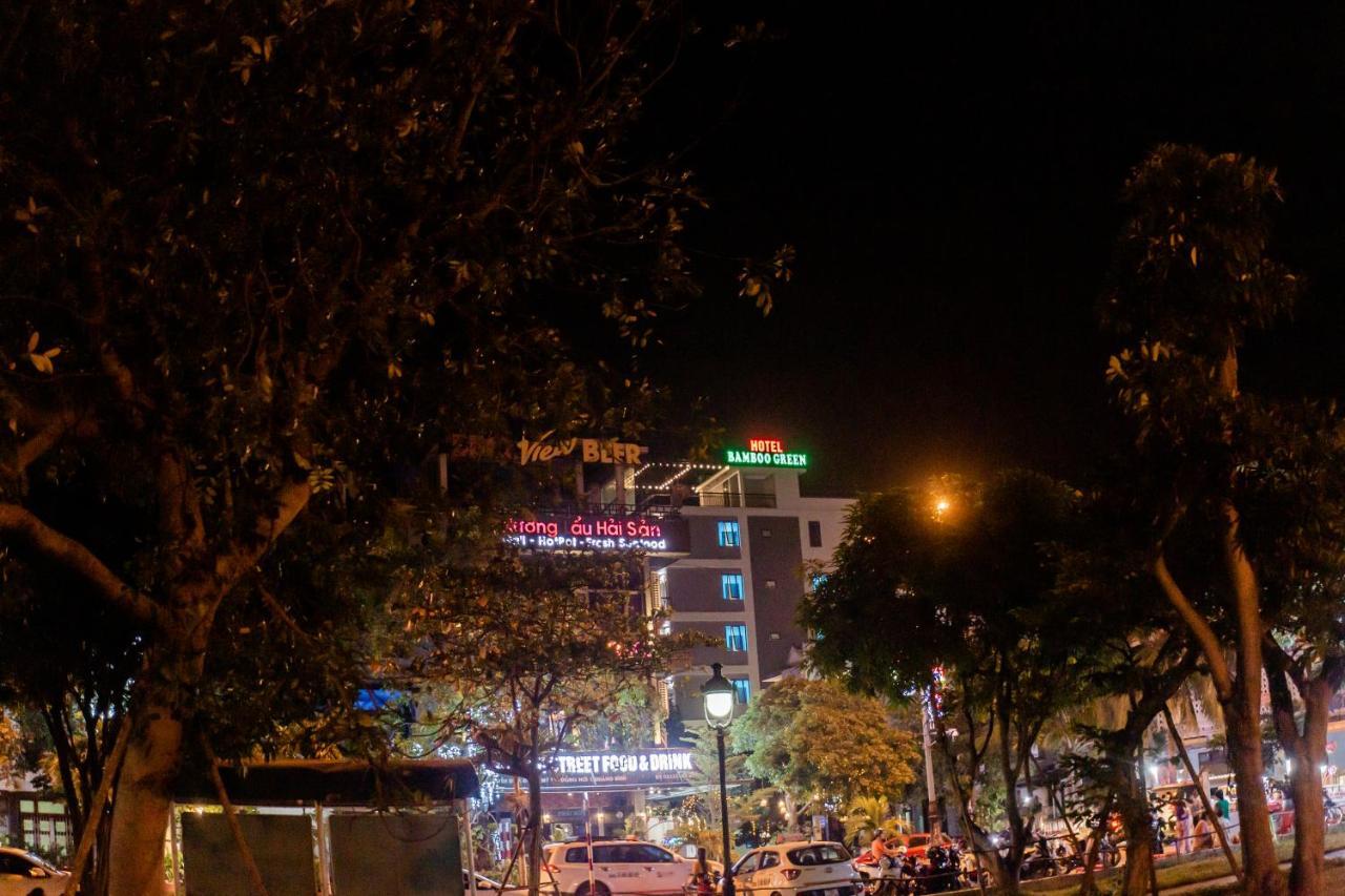 Bamboo Green Hotel Dong Hoi Exterior photo